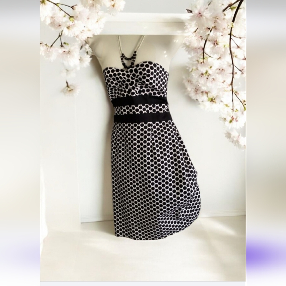 Donna Ricco Strapless Polkadotted Dress (10) White & Black RETRO